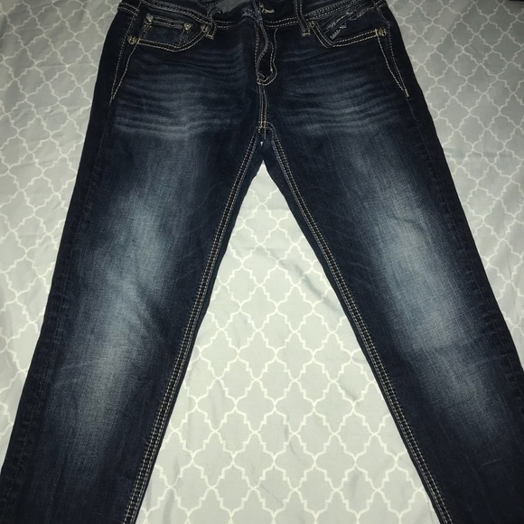 Miss Me Easy Skinny Jeans - Picture 3 of 5